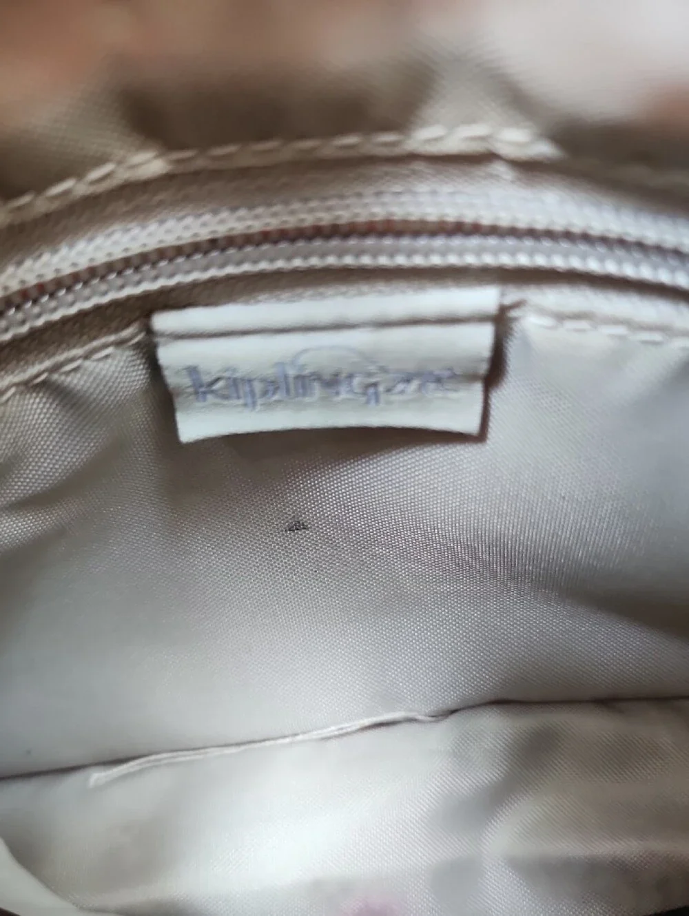 Kipling compact zip